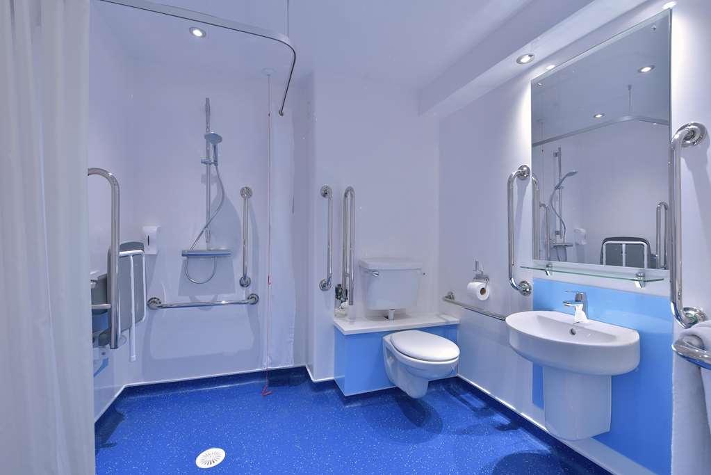Travelodge Bradford Central Cameră foto